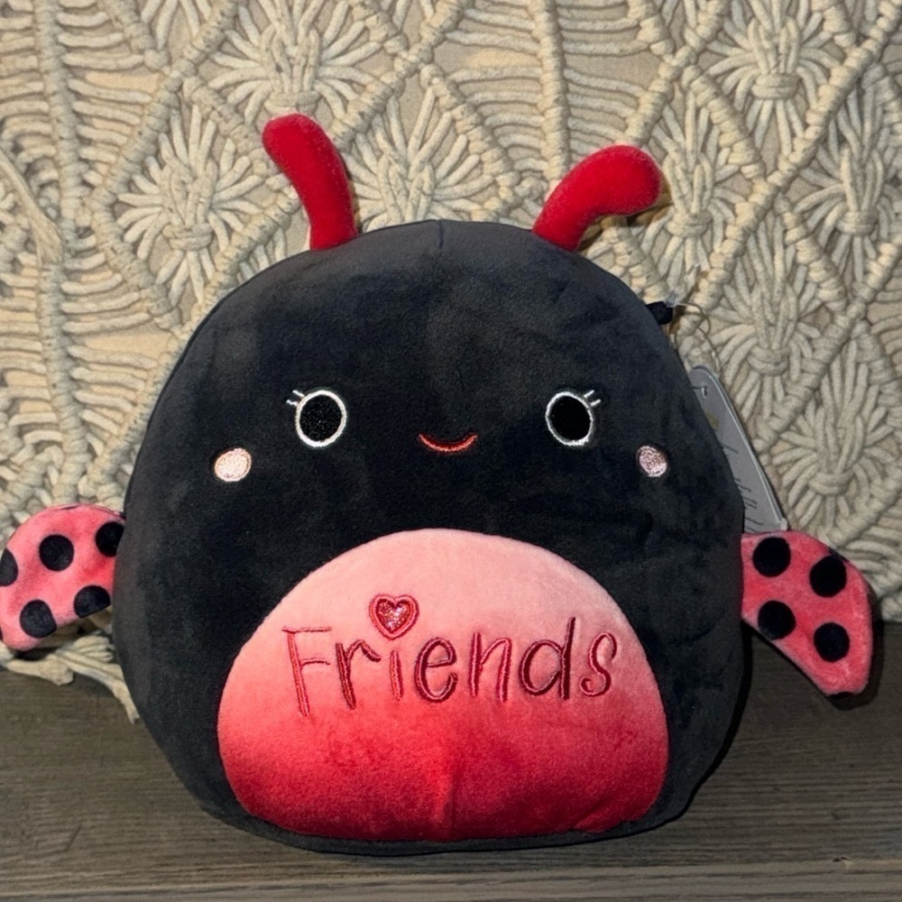 Squishmallow Ladee 2/02/22 "friends" 8" Plush